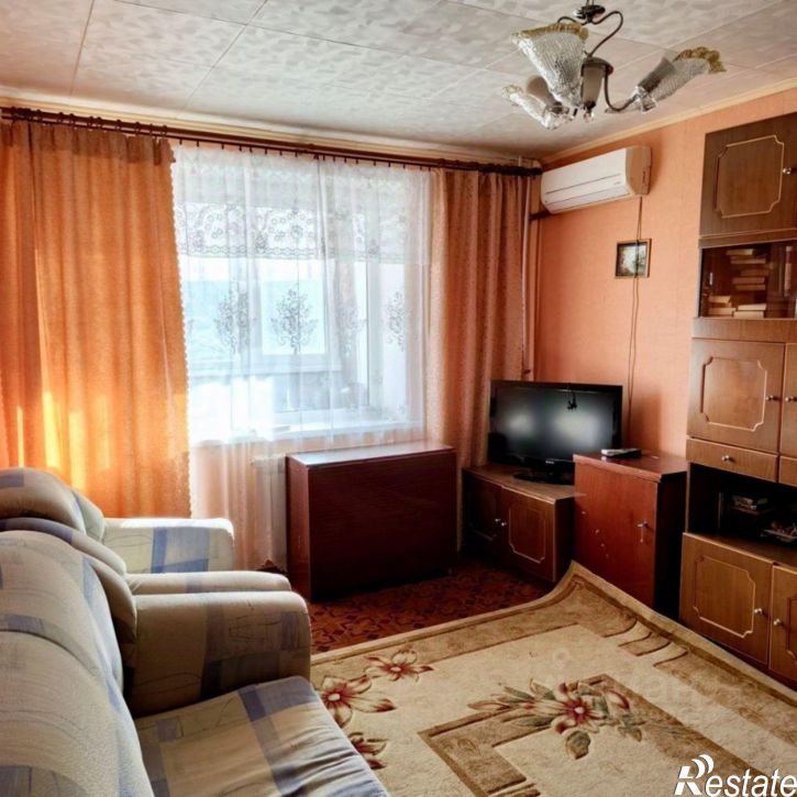 2-комн квартира ул Гвардейская, 9Б,  д. 9Б