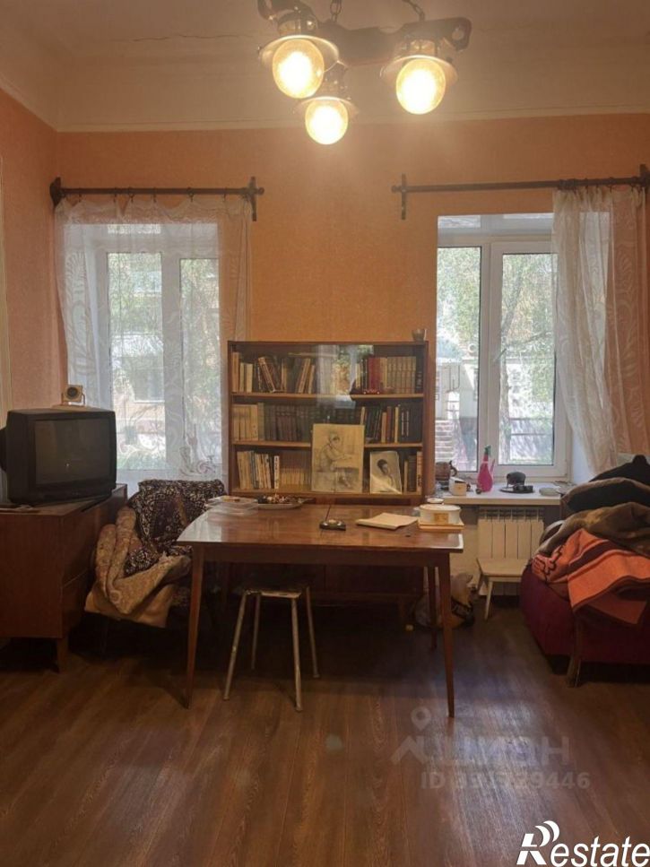 4-комн квартира ул им Лермонтова М.Ю., 22,  д. 22