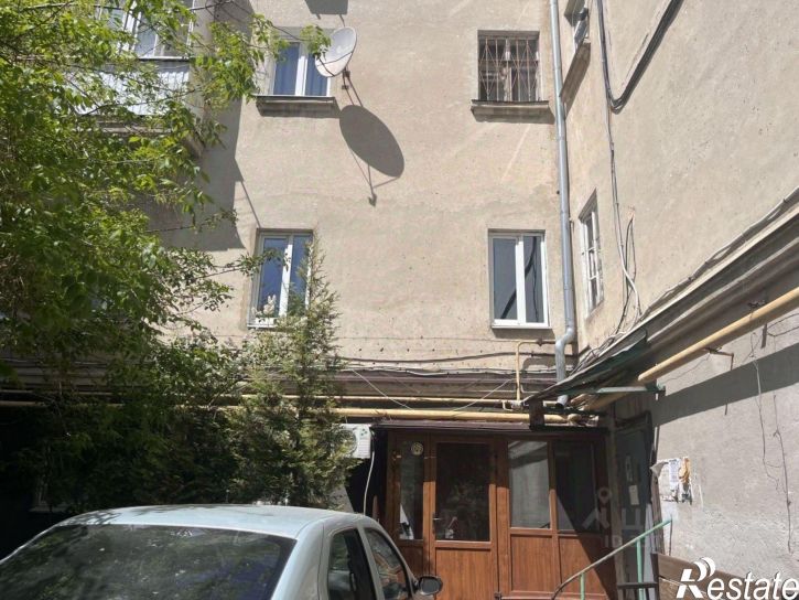 4-комн квартира ул им Лермонтова М.Ю., 22,  д. 22
