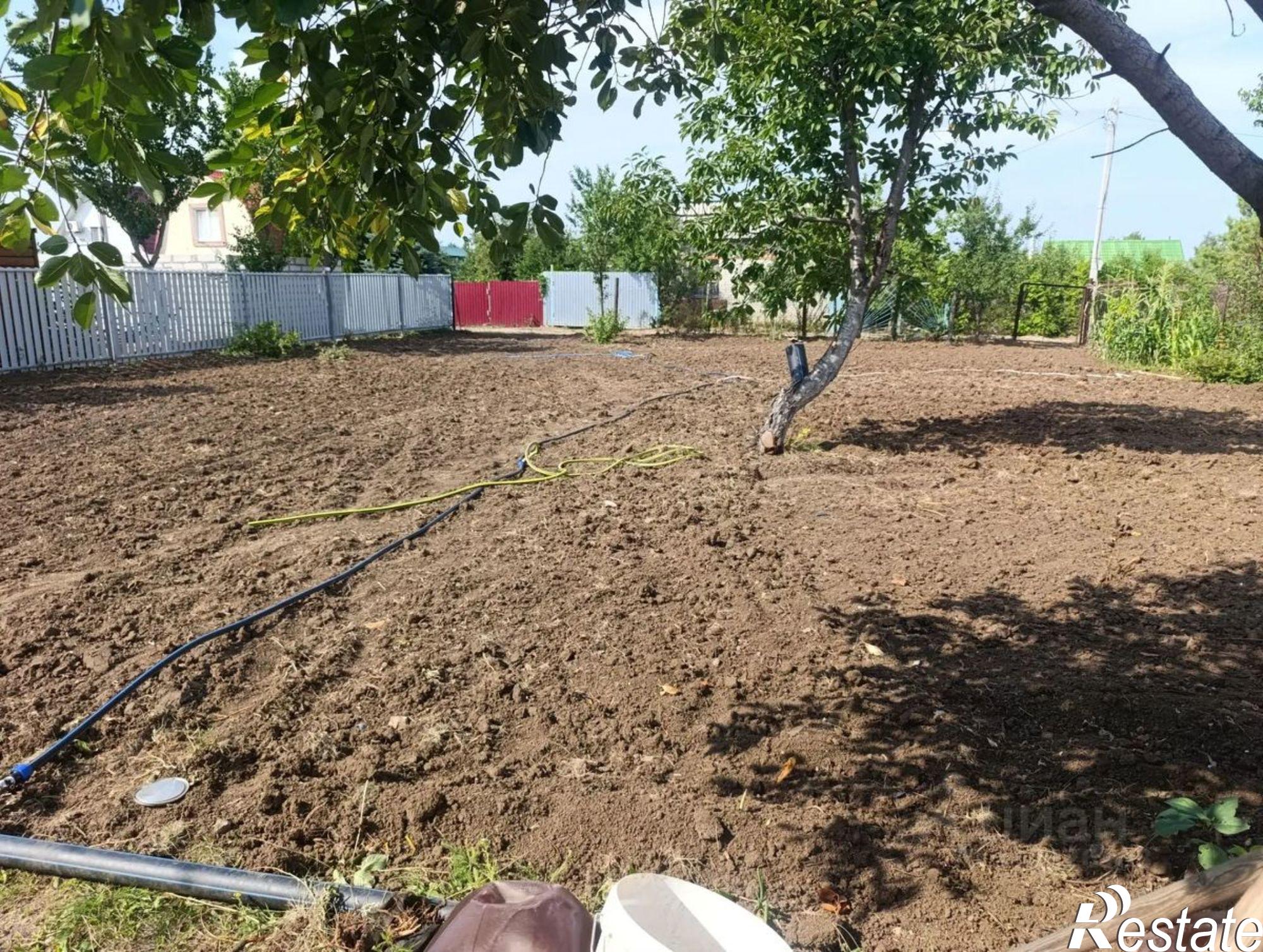 Купить дачу, дом, коттедж за 2 300 000 рублей на СНТ Мир, 74