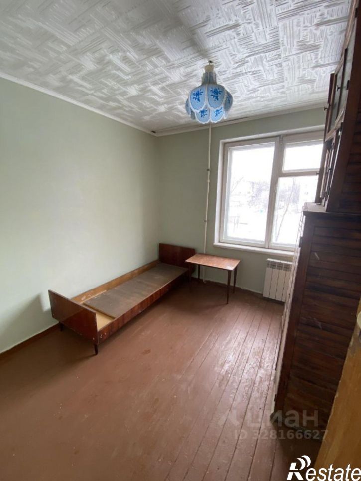 4-комн квартира пр-кт Строителей, 54Б,  д. 54Б