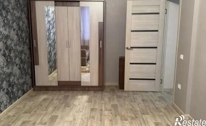 2-комн квартира ул им Кривохижина Александра, 4,  д. 4