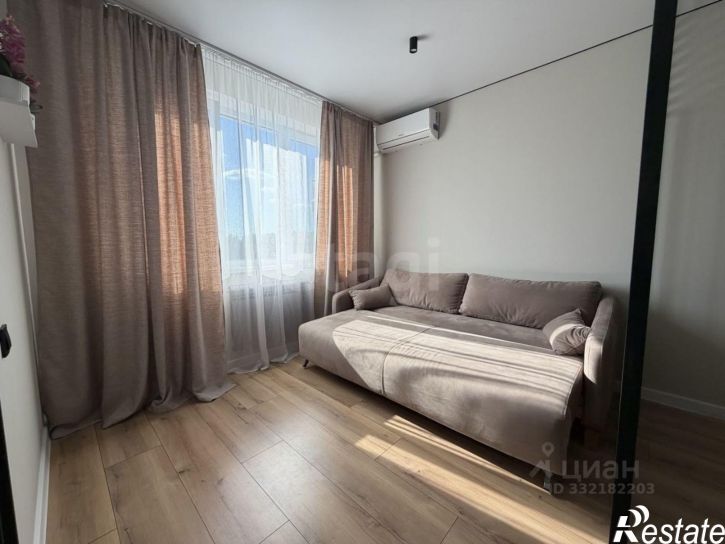 1-комн квартира пр-кт Героев Отечества, 4А,  д. 4А