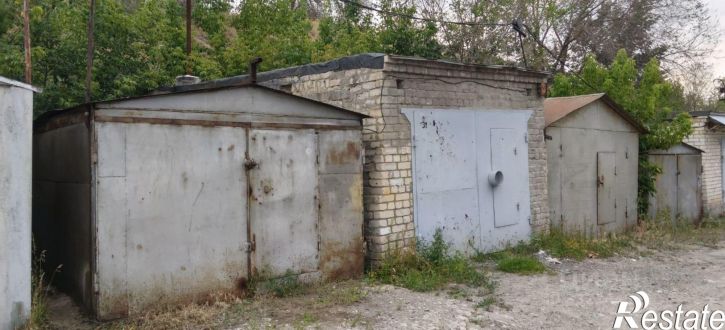 Гараж/парковка Театральная пл