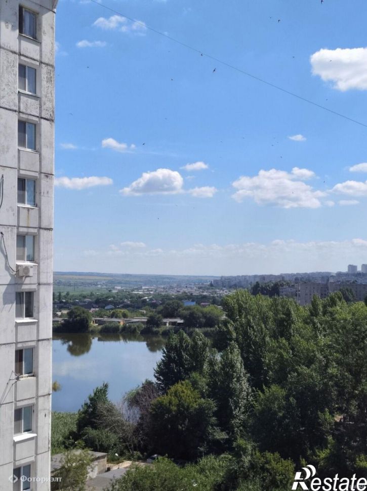 4-комн квартира Тархова ул, 1