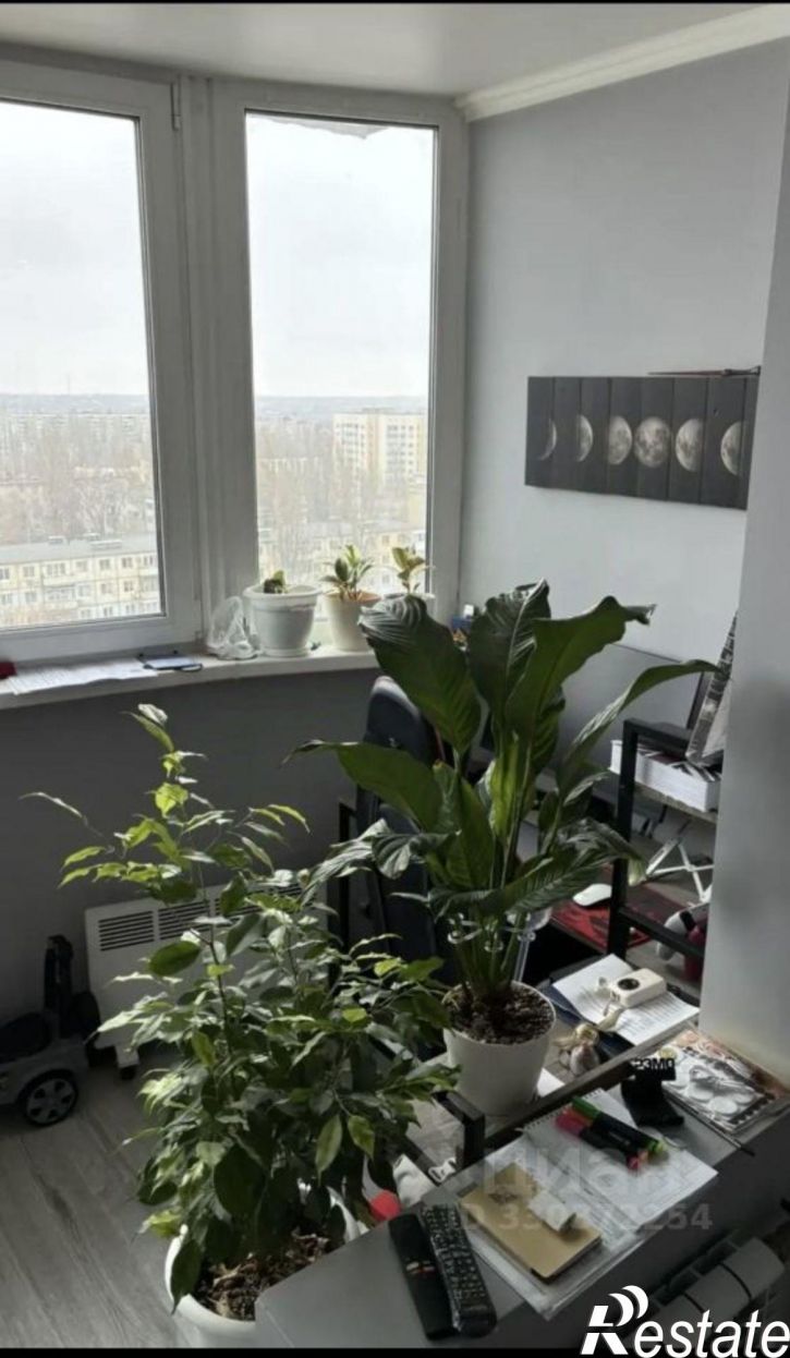 3-комн квартира ул им академика О.К.Антонова, 4,  д. 4
