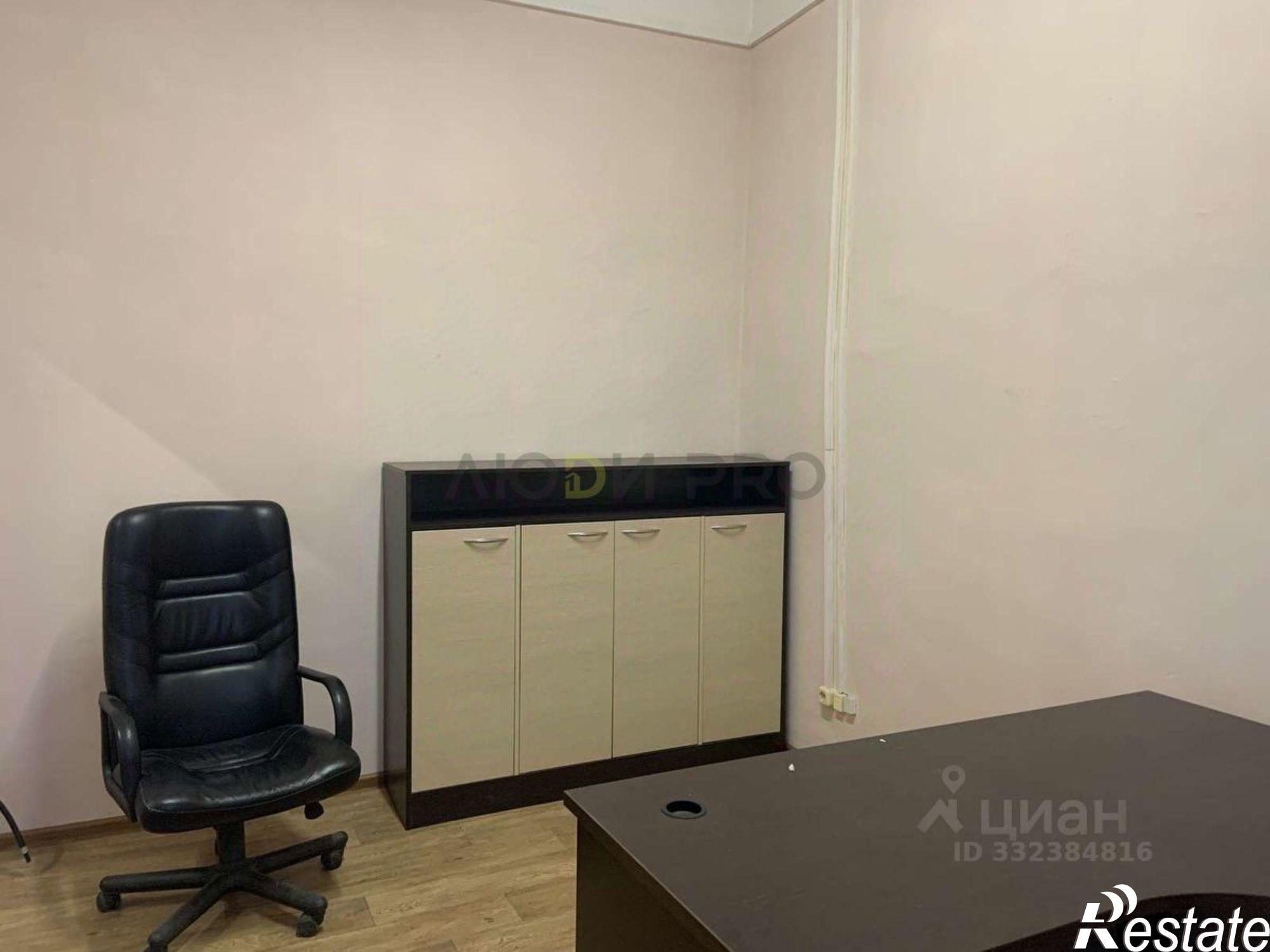 Сдать офис, помещение под офис за 21 500 рублей на ул им Пугачева Е.И., 10 1