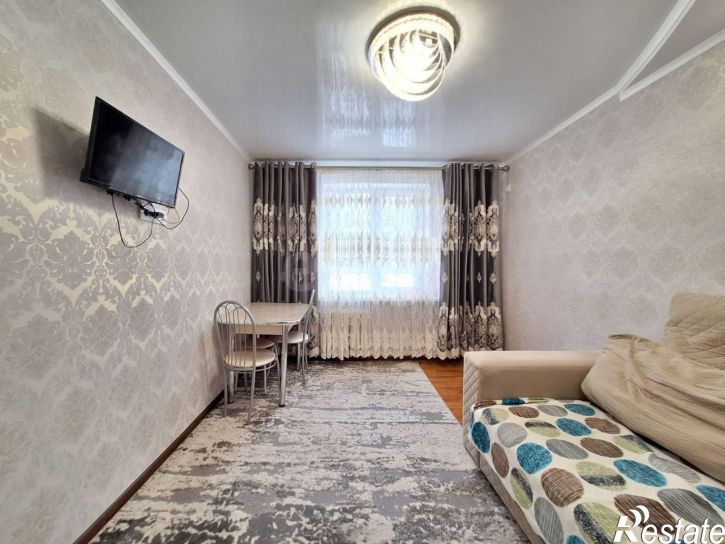 3-комн квартира ул Новоузенская, 24/32,  д. 24/32