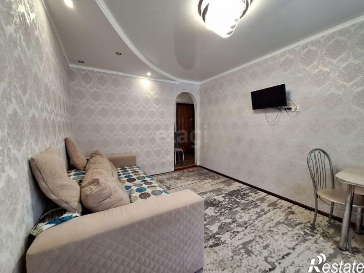 3-комн квартира ул Новоузенская, 24/32,  д. 24/32