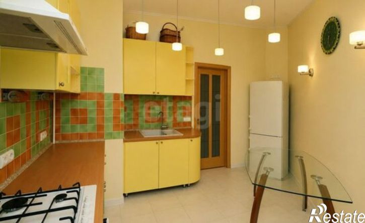 2-комн квартира ул Бахметьевская, 18,  д. 18