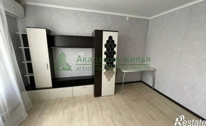 1-комн квартира ул им Лисина С.П., 7,  д. 7