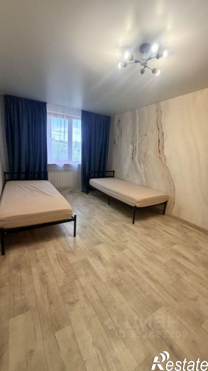 3-комн квартира Московское шоссе, 25,  д. 25