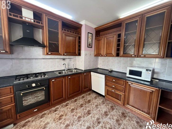 3-комн квартира ул Федоровская, 1,  д. 1