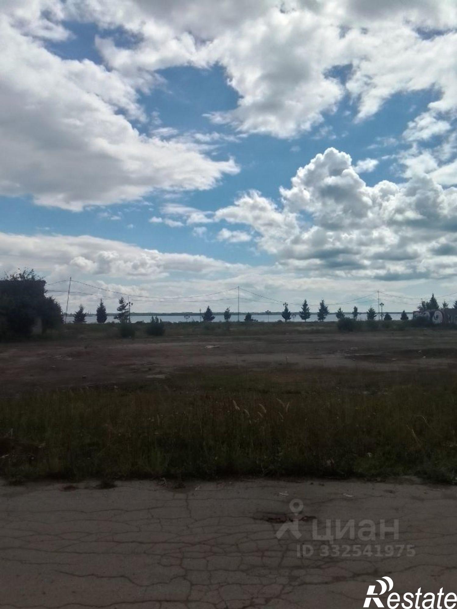 Сдать гараж, место в паркинге за 8 001 рублей на ул Вольская, 2Д