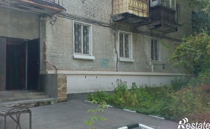 2-комн квартира пр-кт им 50 лет Октября, 138,  д. 138