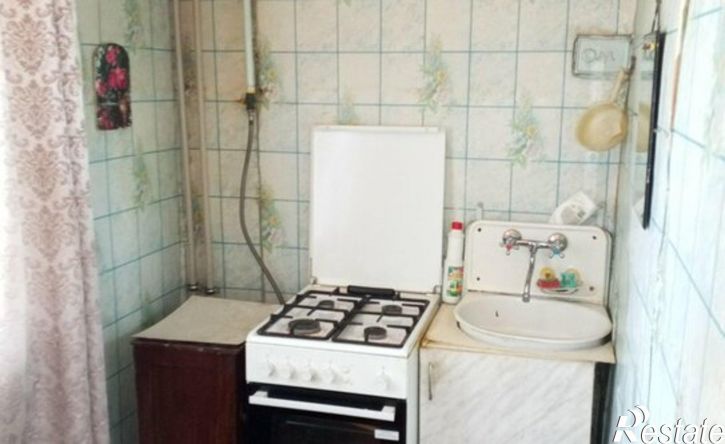 2-комн квартира пр-кт им 50 лет Октября, 138,  д. 138