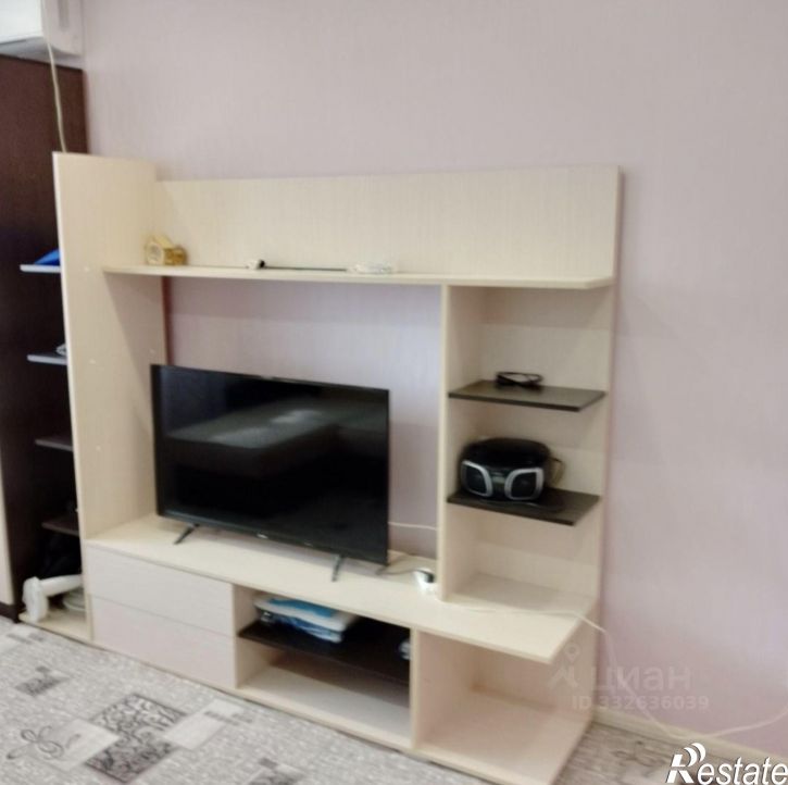 1-комн квартира ул им Лисина С.П., 13,  д. 13