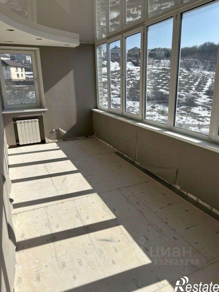 4-комн квартира ул Гвардейская, 35А,  д. 35А