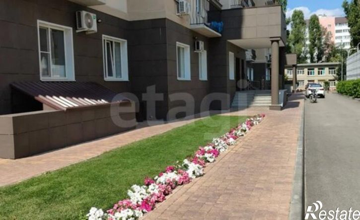 1-комн квартира пр-кт Строителей, 40,  д. 40