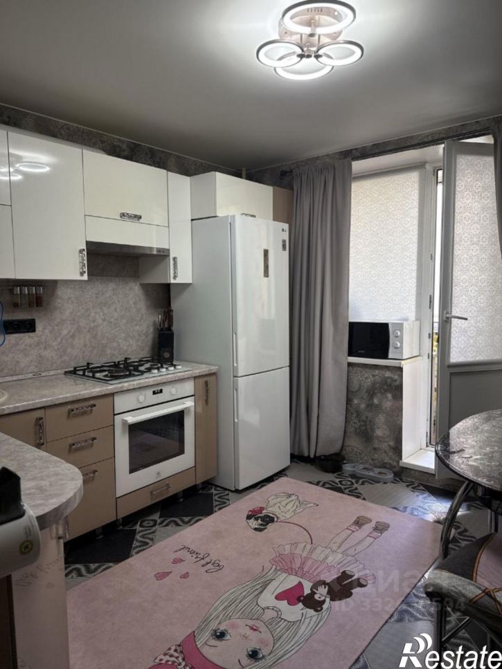 2-комн квартира ул им Исаева Н.В., 24,  д. 24