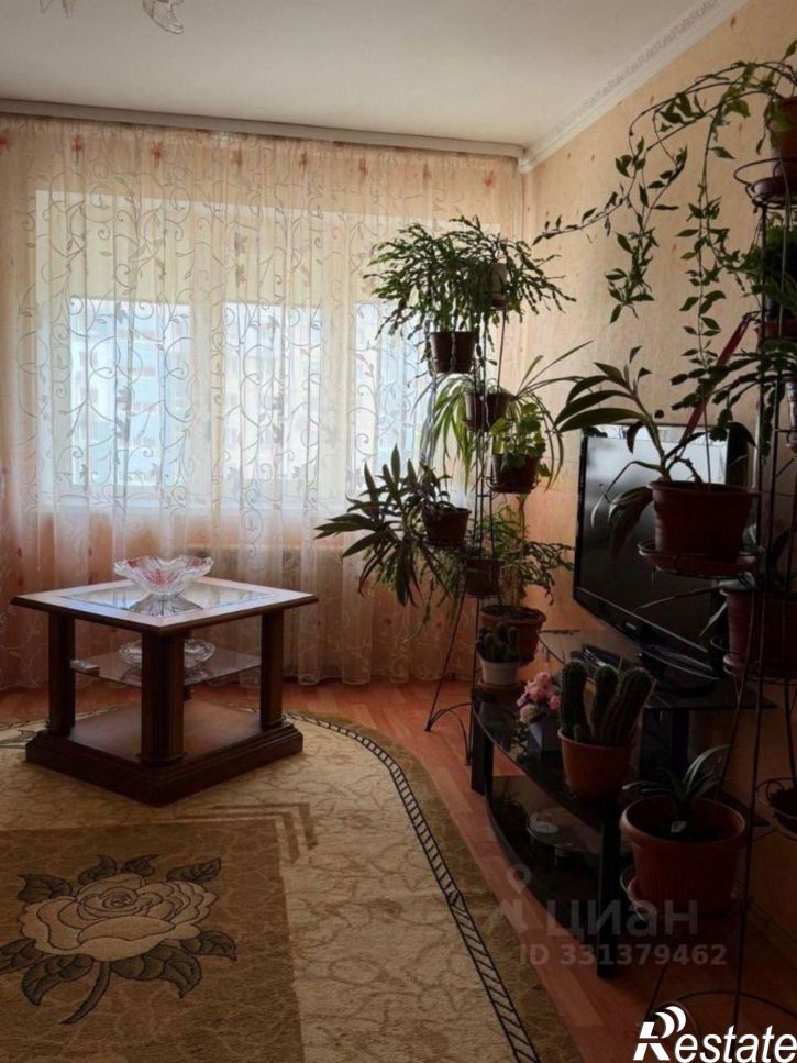 3-комн квартира Саратов, улица Танкистов, 77Ак1