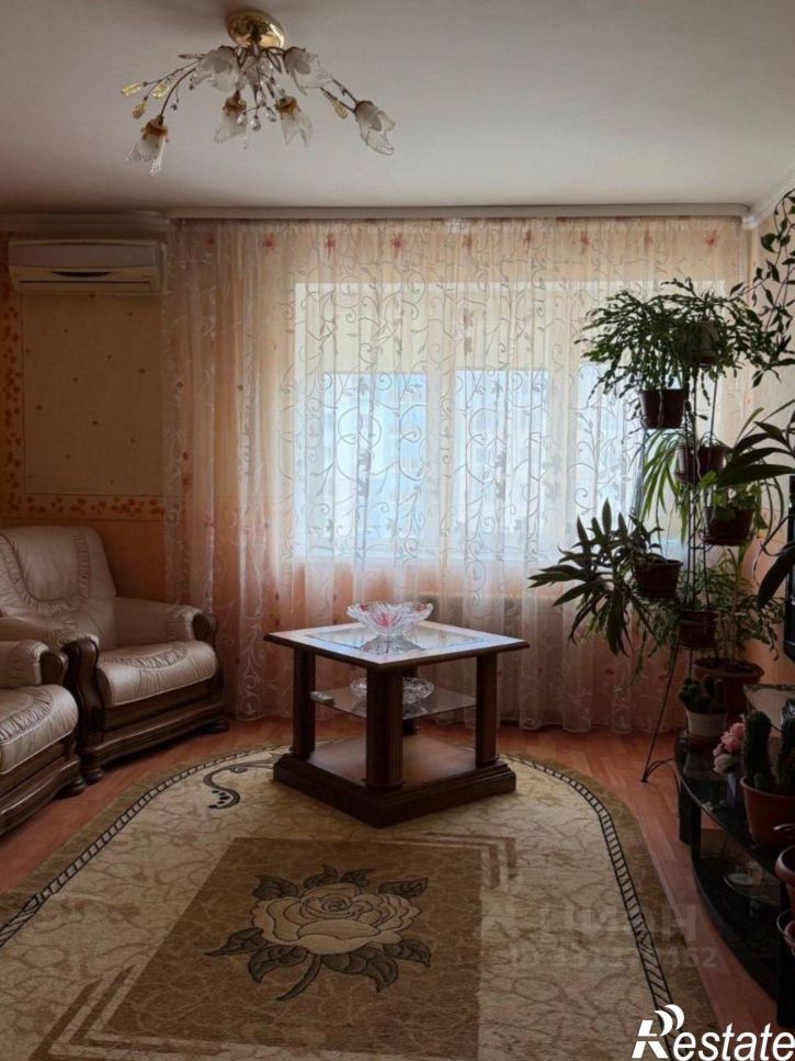 3-комн квартира Саратов, улица Танкистов, 77Ак1