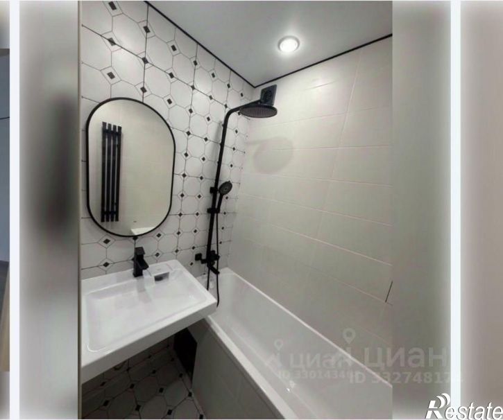 2-комн квартира ул Рабочая, 120,  д. 120
