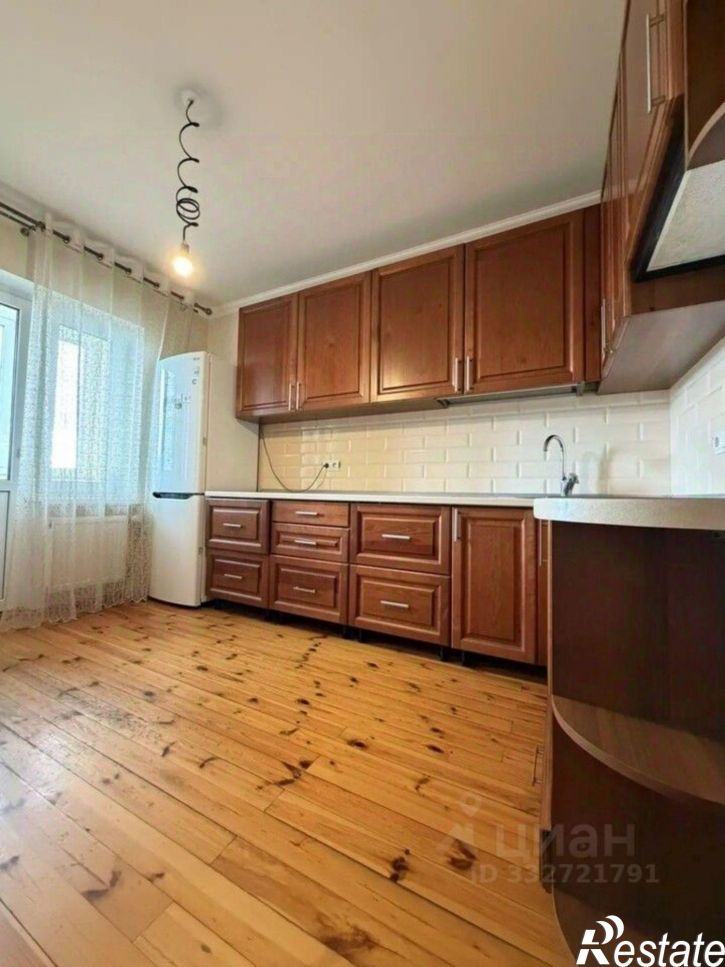 2-комн квартира пр-д 1-й им Разина С.Т., 3/7,  д. 3/7
