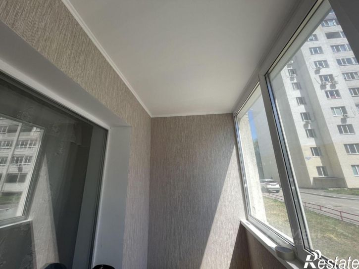 1-комн квартира ул Романтиков, 48А,  д. 48А