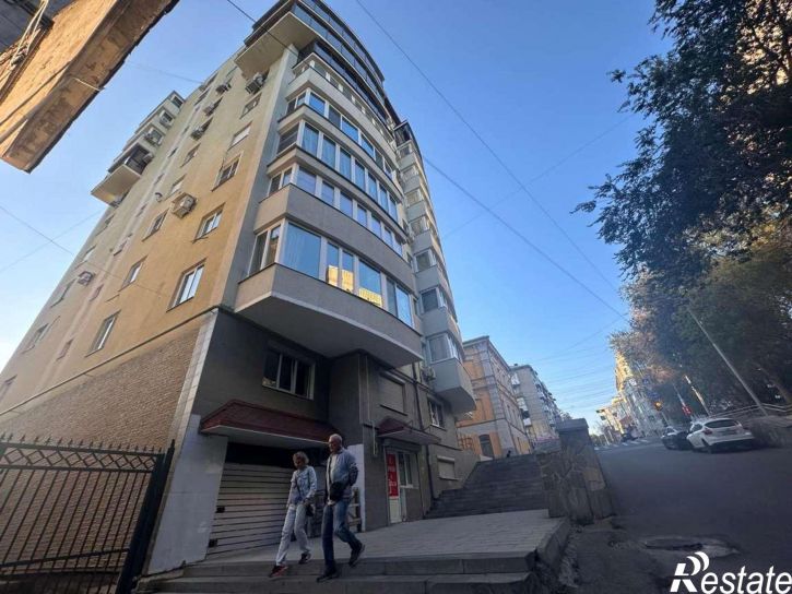 Торговое помещение Бабушкин Взвоз улица, 11