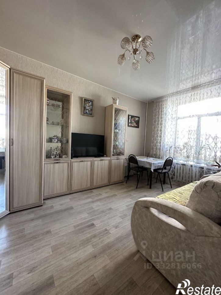 Комната пр-кт им Петра Столыпина, 48,  д. 48