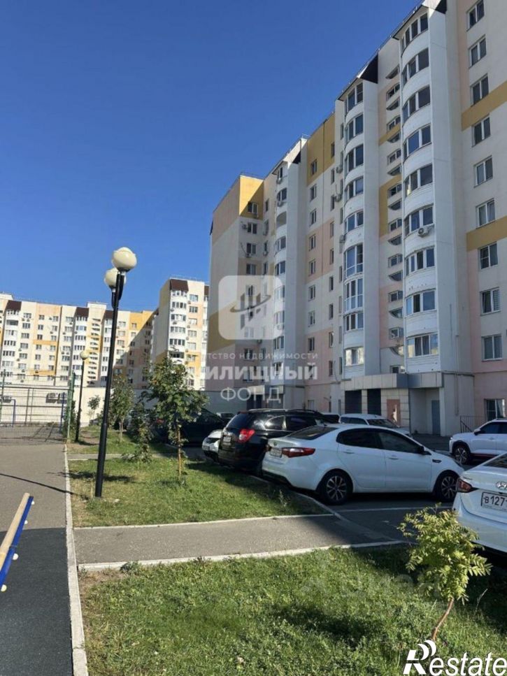 2-комн квартира ул им Лисина С.П., 17,  д. 17