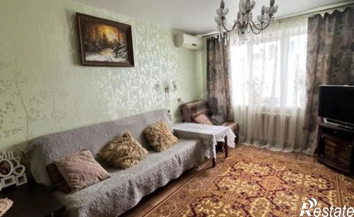 4-комн квартира ул им Зарубина В.С., 143/147,  д. 143/147