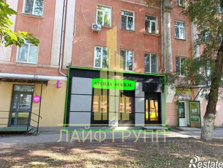 Торговое помещение пл им Орджоникидзе Г.К., 11,  д. 11