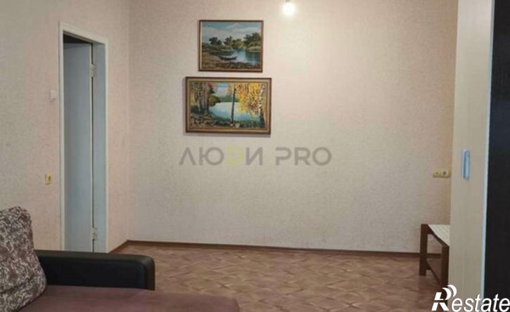 1-комн квартира ул им Миротворцева С.Р., 4/8,  д. 4/8