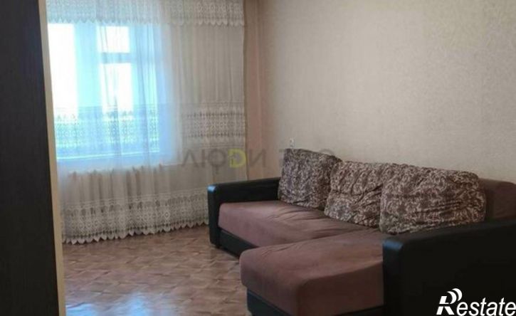 1-комн квартира ул им Миротворцева С.Р., 4/8,  д. 4/8