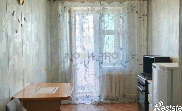 1-комн квартира ул им Миротворцева С.Р., 4/8,  д. 4/8