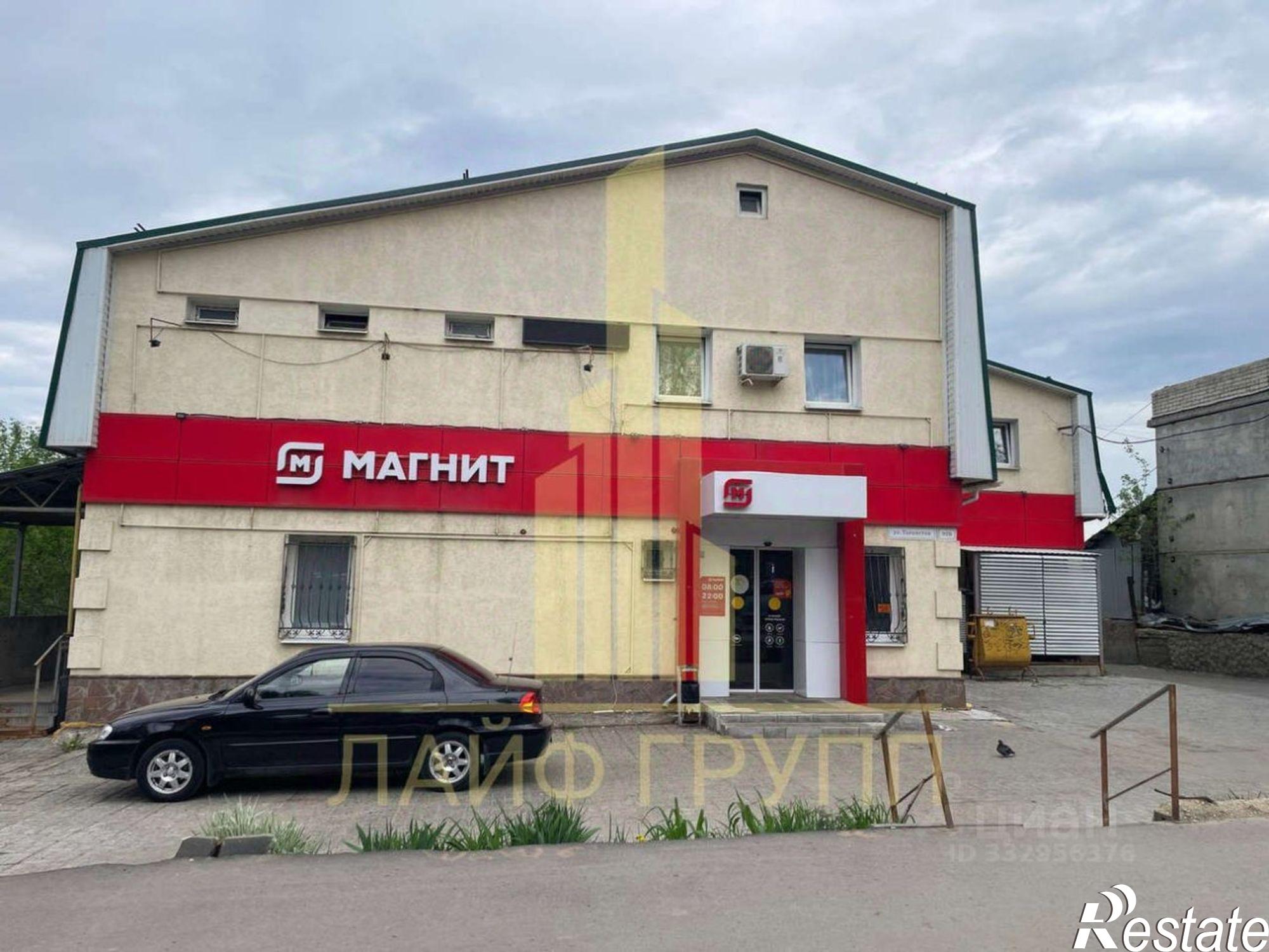 Купить торговое помещение за 47 901 000 рублей на ул Танкистов, 90
