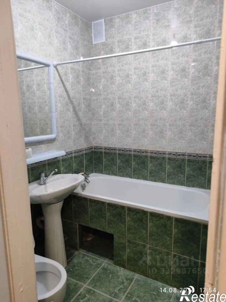 3-комн квартира ул им Серова А.К., 1,  д. 1