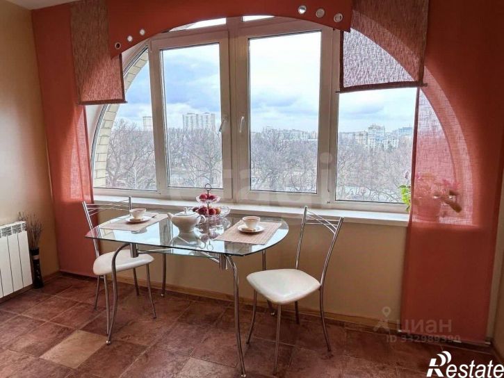 3-комн квартира пр-д Дегтярный 7-й, 1,  д. 1