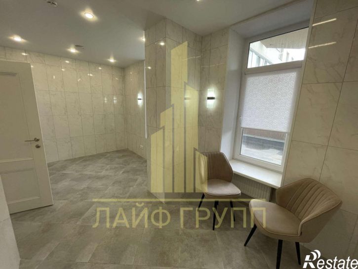 Торговое помещение Мичурина улица, 182/20