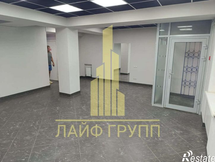 Торговое помещение Орджоникидзе пл, 11