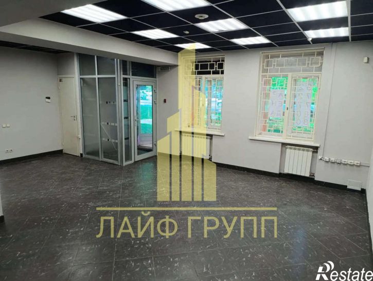Торговое помещение Орджоникидзе пл, 11