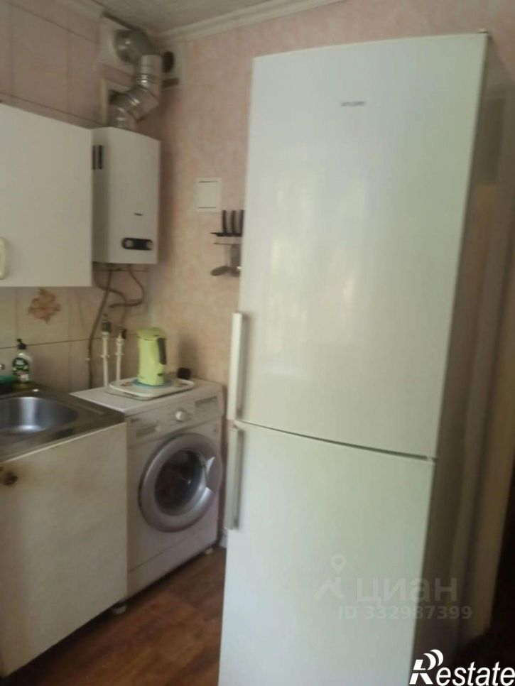 2-комн квартира пр-кт Строителей, 14,  д. 14