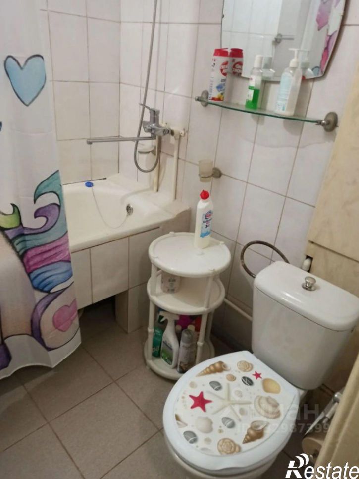 2-комн квартира пр-кт Строителей, 14,  д. 14