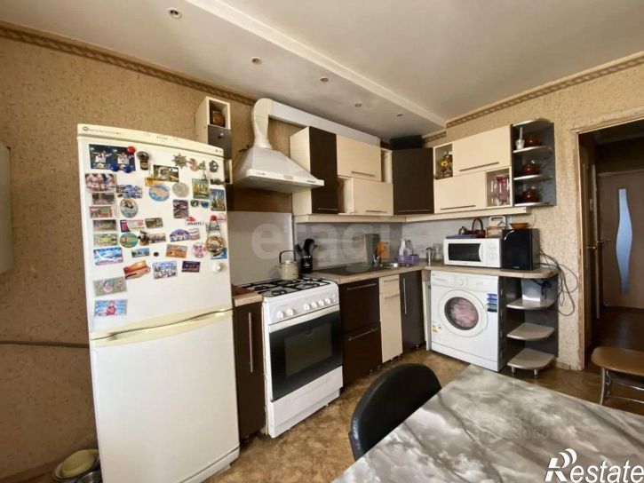 3-комн квартира ул Барнаульская, 32,  д. 32