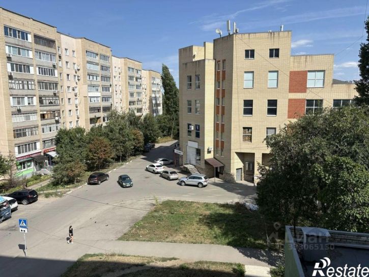 3-комн квартира ул Усть-Курдюмская, 3,  д. 3