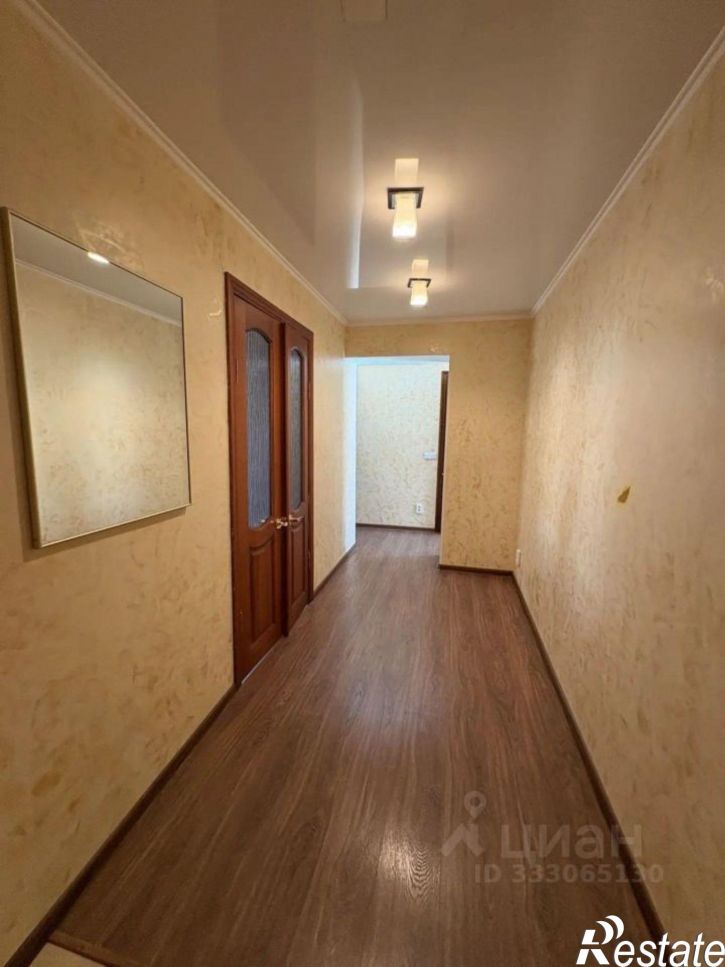 3-комн квартира ул Усть-Курдюмская, 3,  д. 3