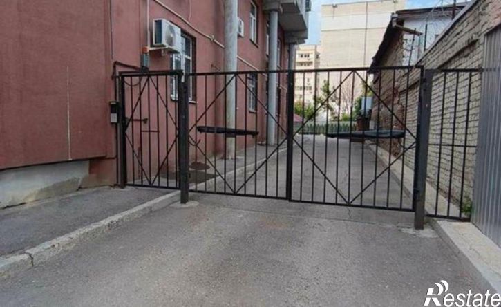 2-комн квартира ул им Зарубина В.С., 82,  д. 82