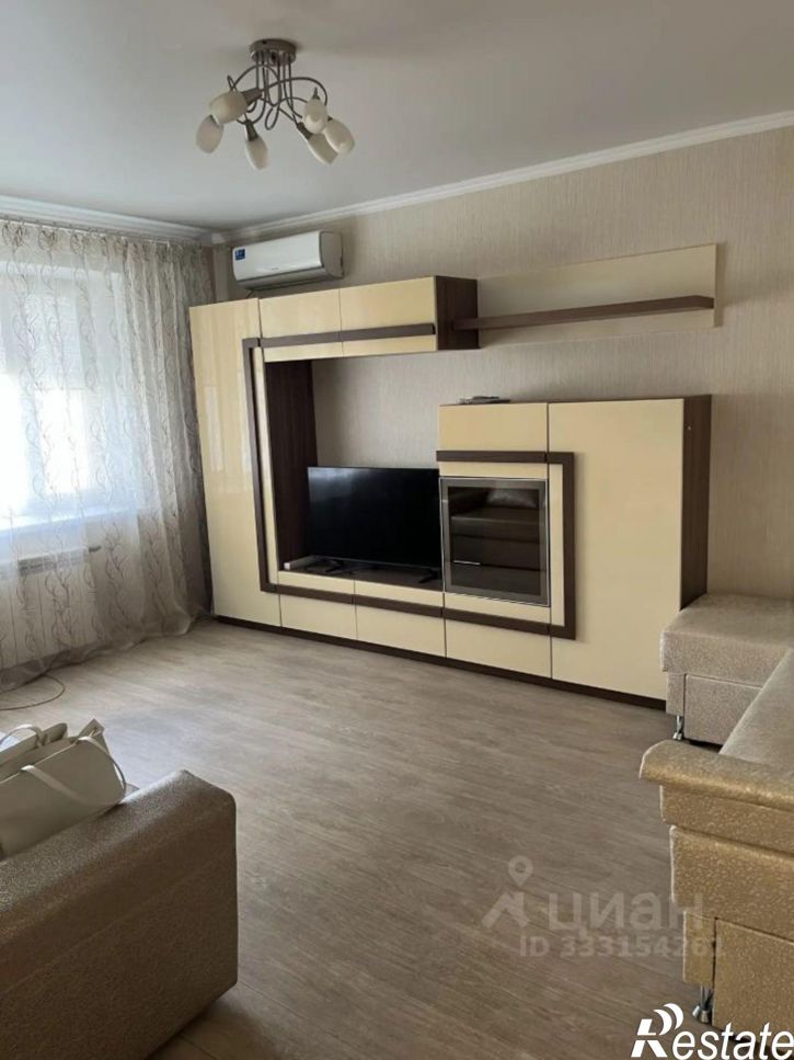 1-комн квартира ул им Чапаева В.И., 32/36,  д. 32/36